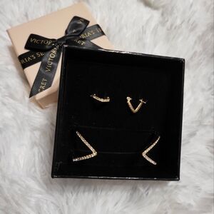 💕 NEW! Victoria's Secret Bracelet & Earrings Set $90 NWT!